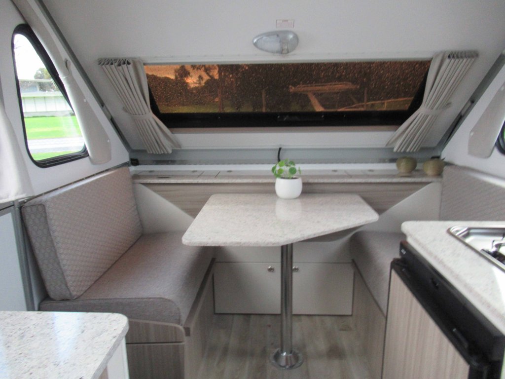 Donehues_Leisure_New_Avan_Cruiseliner_Adventure_Plus_Camper_Mt-Gambier_1235319-1024x768